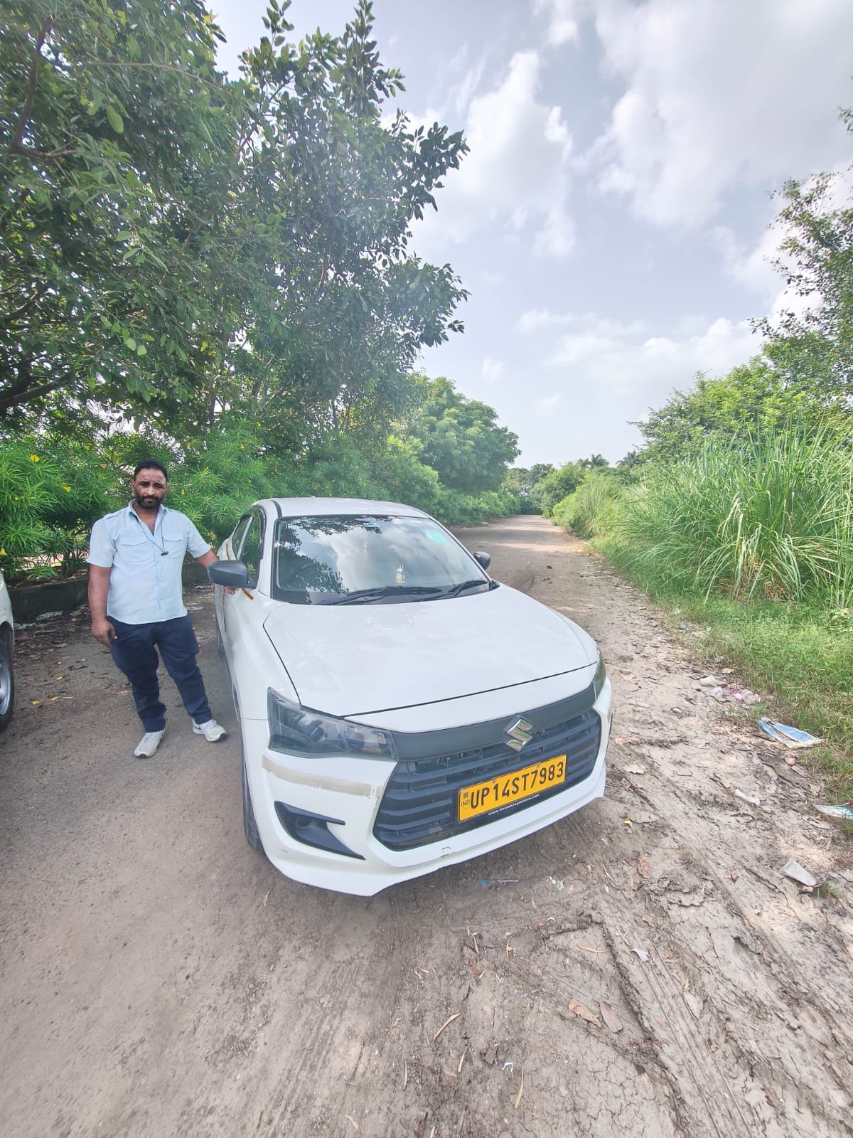 Akash Tour and Travels gallery photo